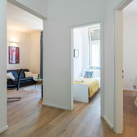Niko And Sofia'S Apartment Urban Stay ซาเกร็บ ภายนอก รูปภาพ