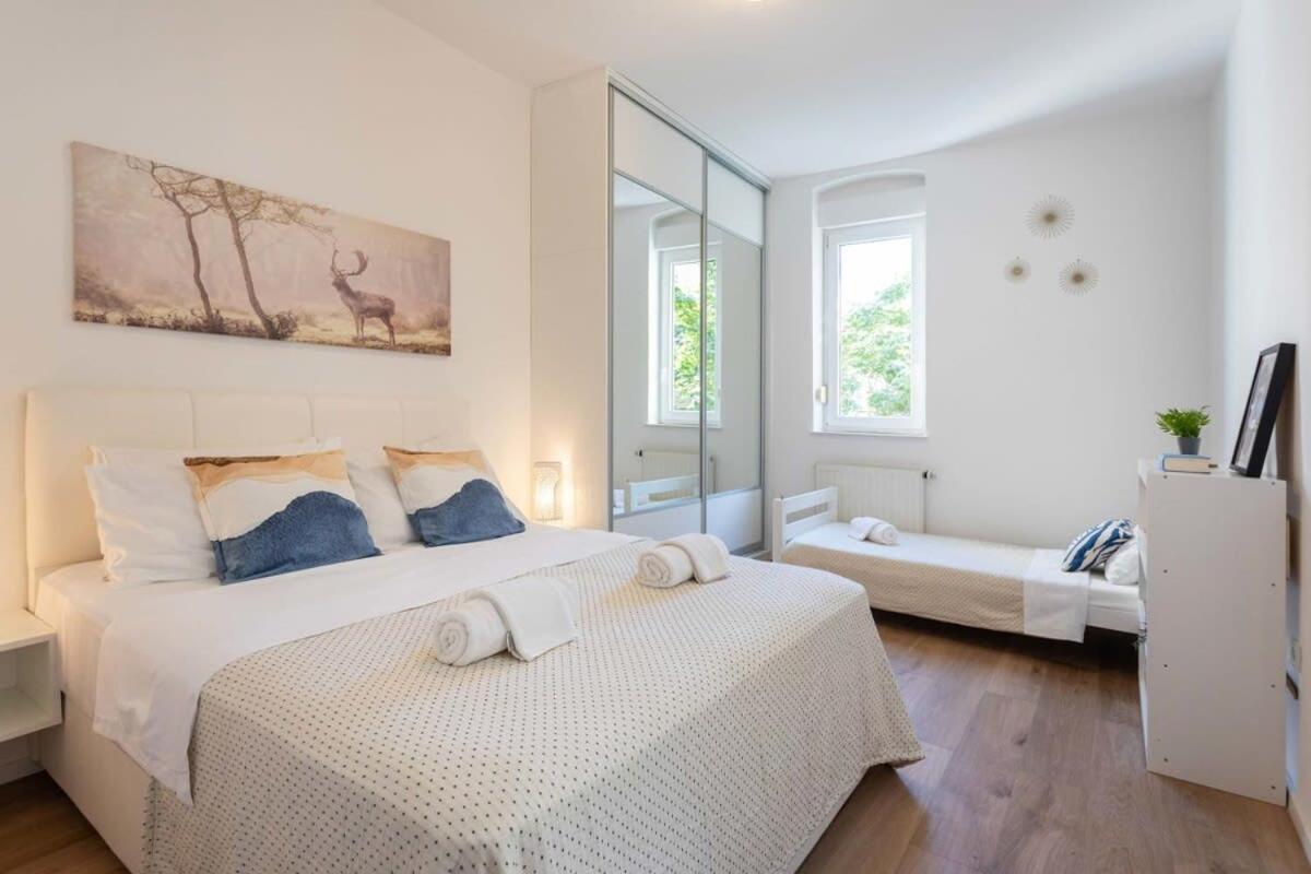 Niko And Sofia'S Apartment Urban Stay ซาเกร็บ ภายนอก รูปภาพ