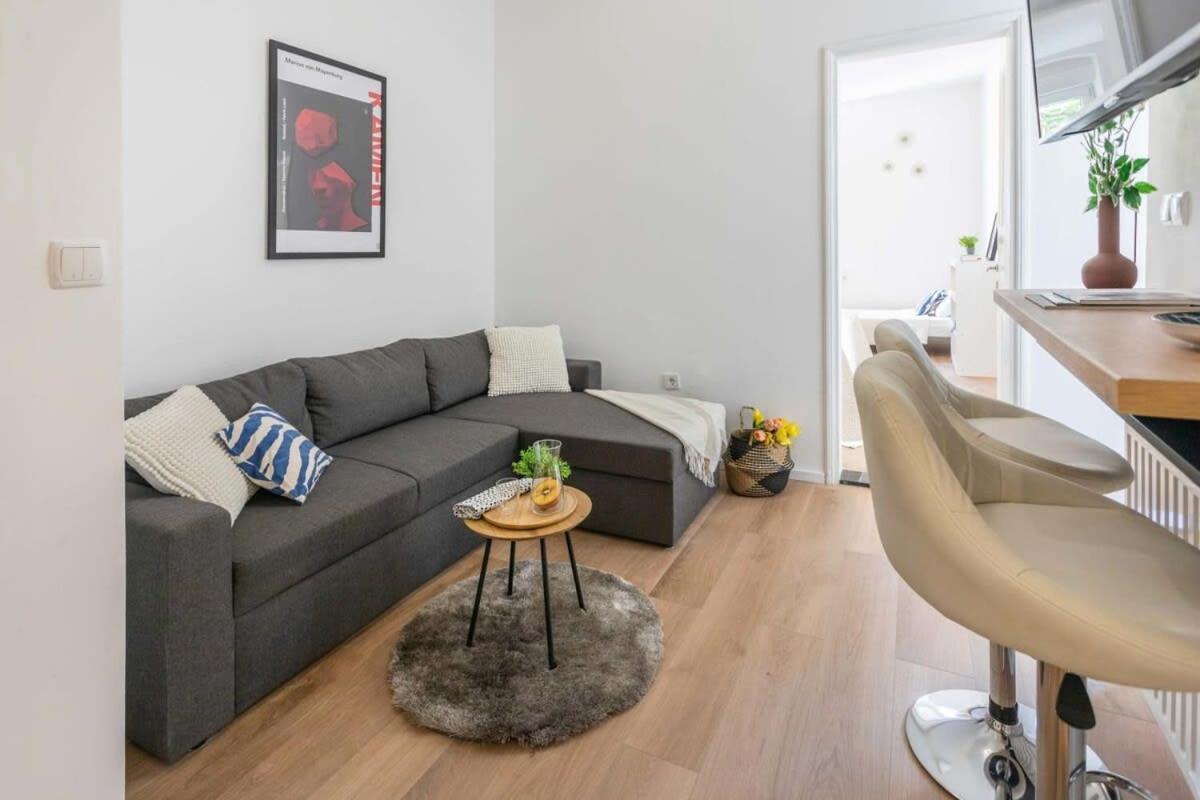 Niko And Sofia'S Apartment Urban Stay ซาเกร็บ ภายนอก รูปภาพ