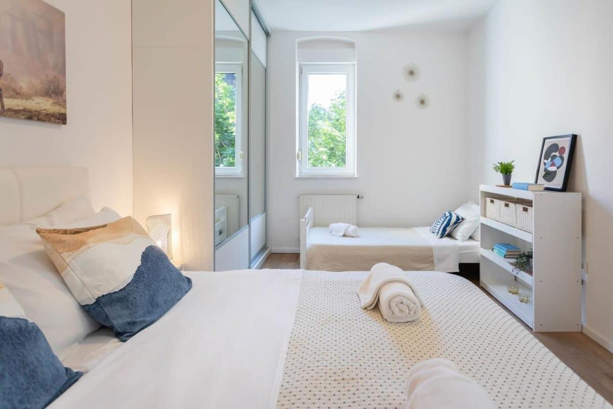 Niko And Sofia'S Apartment Urban Stay ซาเกร็บ ภายนอก รูปภาพ