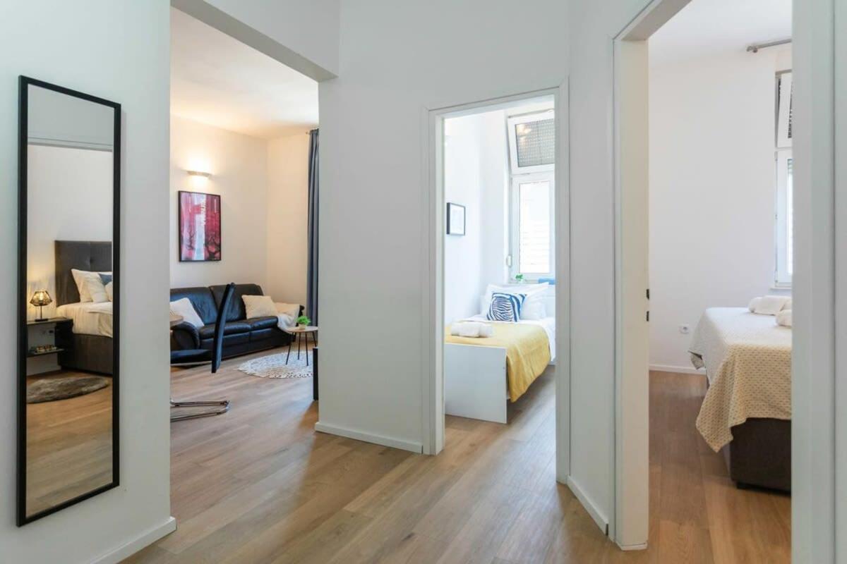 Niko And Sofia'S Apartment Urban Stay ซาเกร็บ ภายนอก รูปภาพ